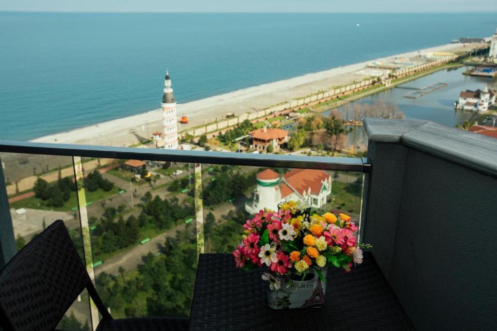 Orbi Luxury Apartments Batumi Exterior photo